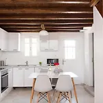 Villa Glamorous 2br In Ornos With Amazing Sea View!