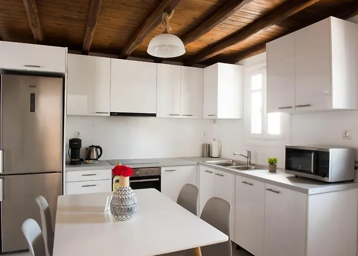 Vila Glamorous 2br In Ornos With Amazing Sea View! *